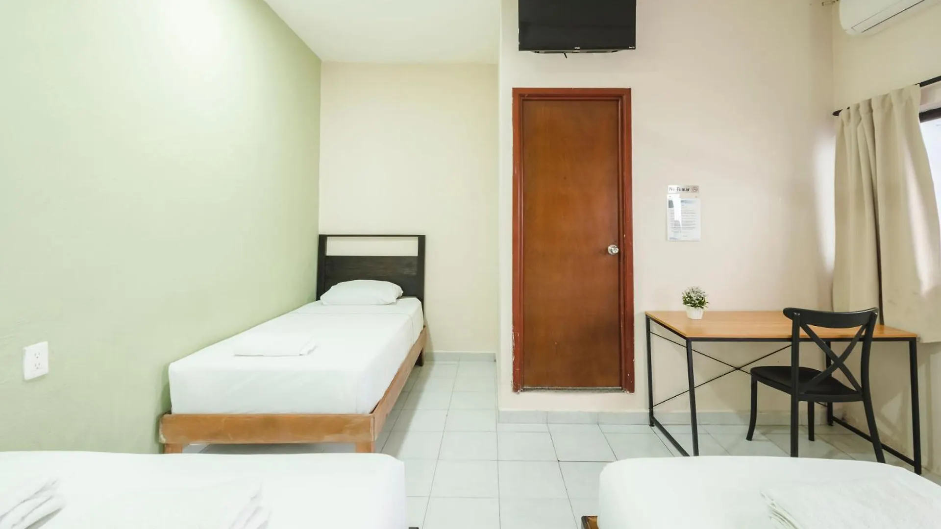 Hotel Quiam Playa del Carmen 0*,